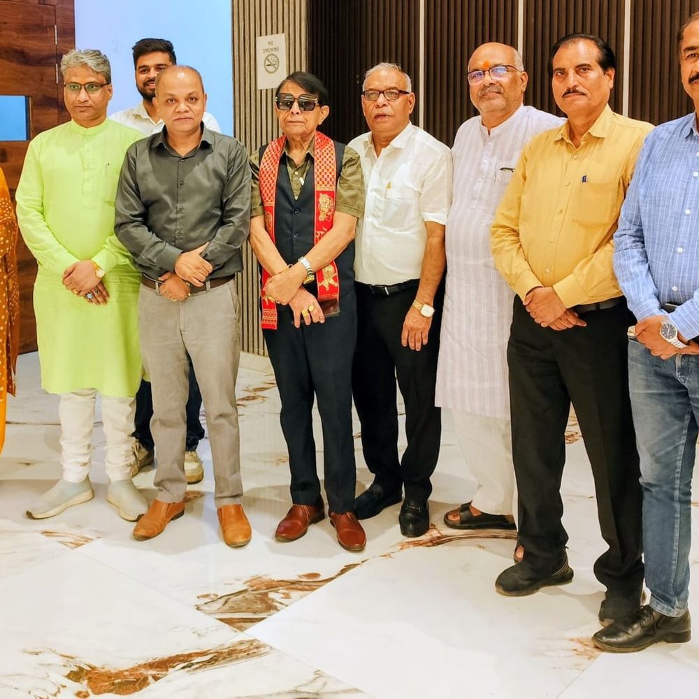अब पूरे यूपी को राह दिखाएगा ‘शिक्षा का कानपुर मॉडल’:21 दिग्गजों की टीम तैयार; पढ़ाई के साथ रोजगार और कम फीस पर रहेगा फोकस