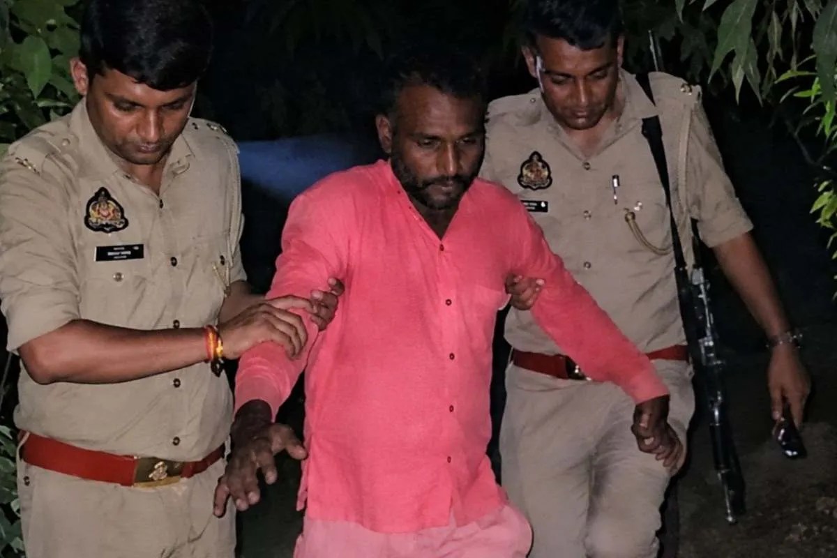 ’11 से ज्यादा मामले दर्ज’, मुठभेड़ के बाद नूर मोहम्मद चढ़ा पुलिस के हत्थे, 3 साथी भी गिरफ्तार, हरदोई का मामला
