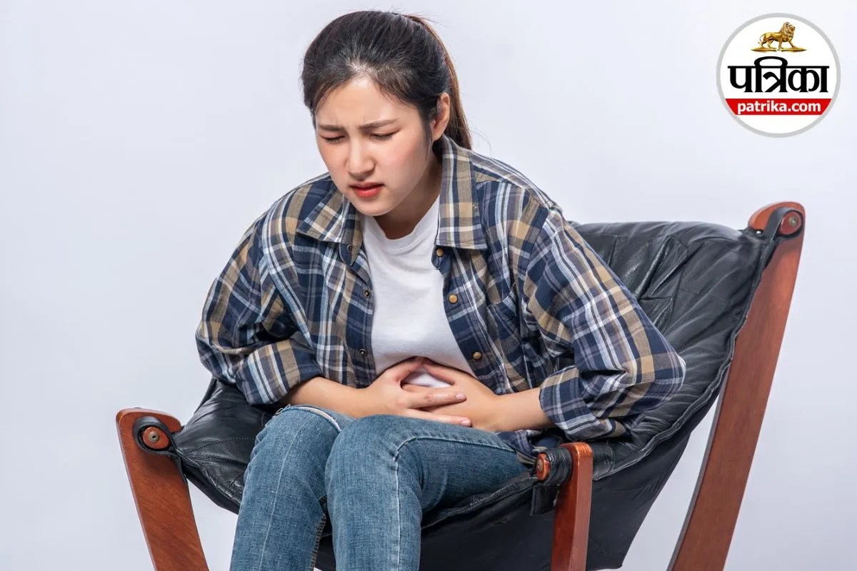 Fissure Causes: ऑफिस की लंबी सिटिंग और कम पानी पीना महिलाओं को बना सकता है पाइल्स और फिशर का शिकार, जानें बचाव के उपाय