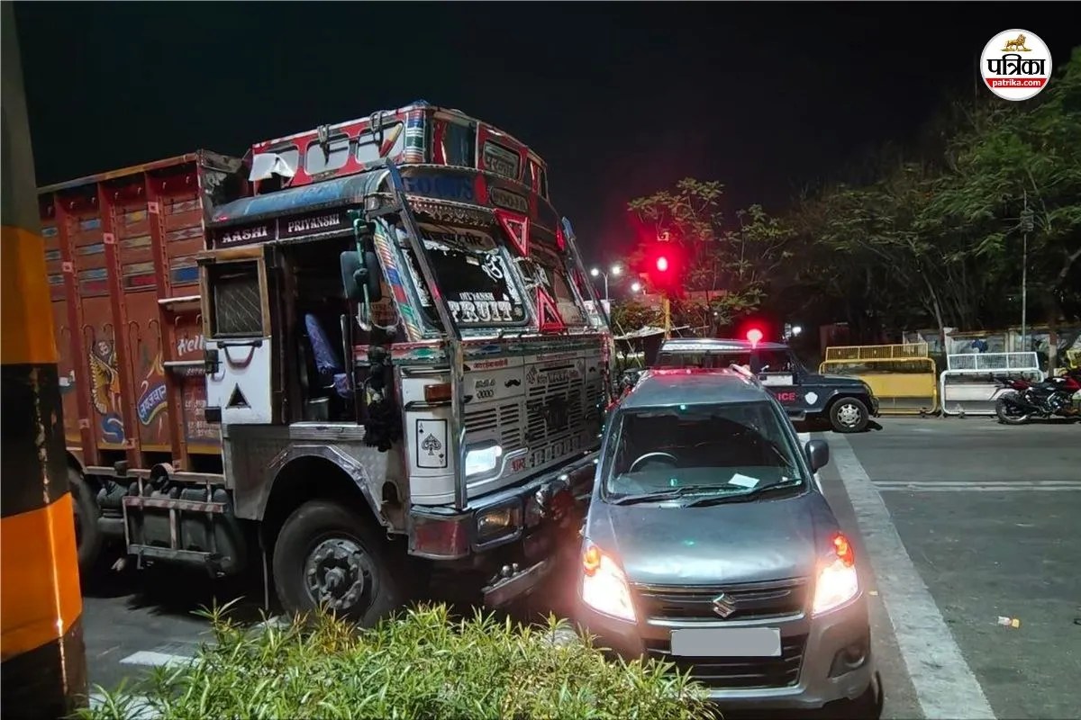 Jaipur Accident : जयपुर में ओवरस्पीड ट्रक ने कार को मारी टक्कर, बाल-बाल बचे डॉक्टर, चालक फरार