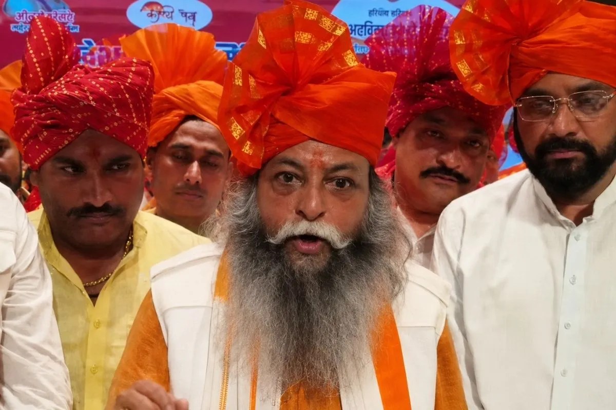 ‘हम भाजपा के गुलाम नहीं, 50 सीटों पर उतारेंगे प्रत्याशी’, UP विधानसभा चुनाव 2027 के लिए करणी सेना से ठोंकी ताल; CM योगी के लिए दिया बड़ा बयान