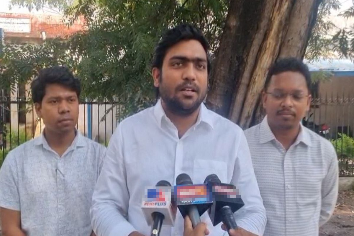 Naib Tehsildar Removed: हटाए गए नायब तहसीलदार, विधायक से चल रहा था विवाद, एसडीएम पर भी लटक रही तलवार