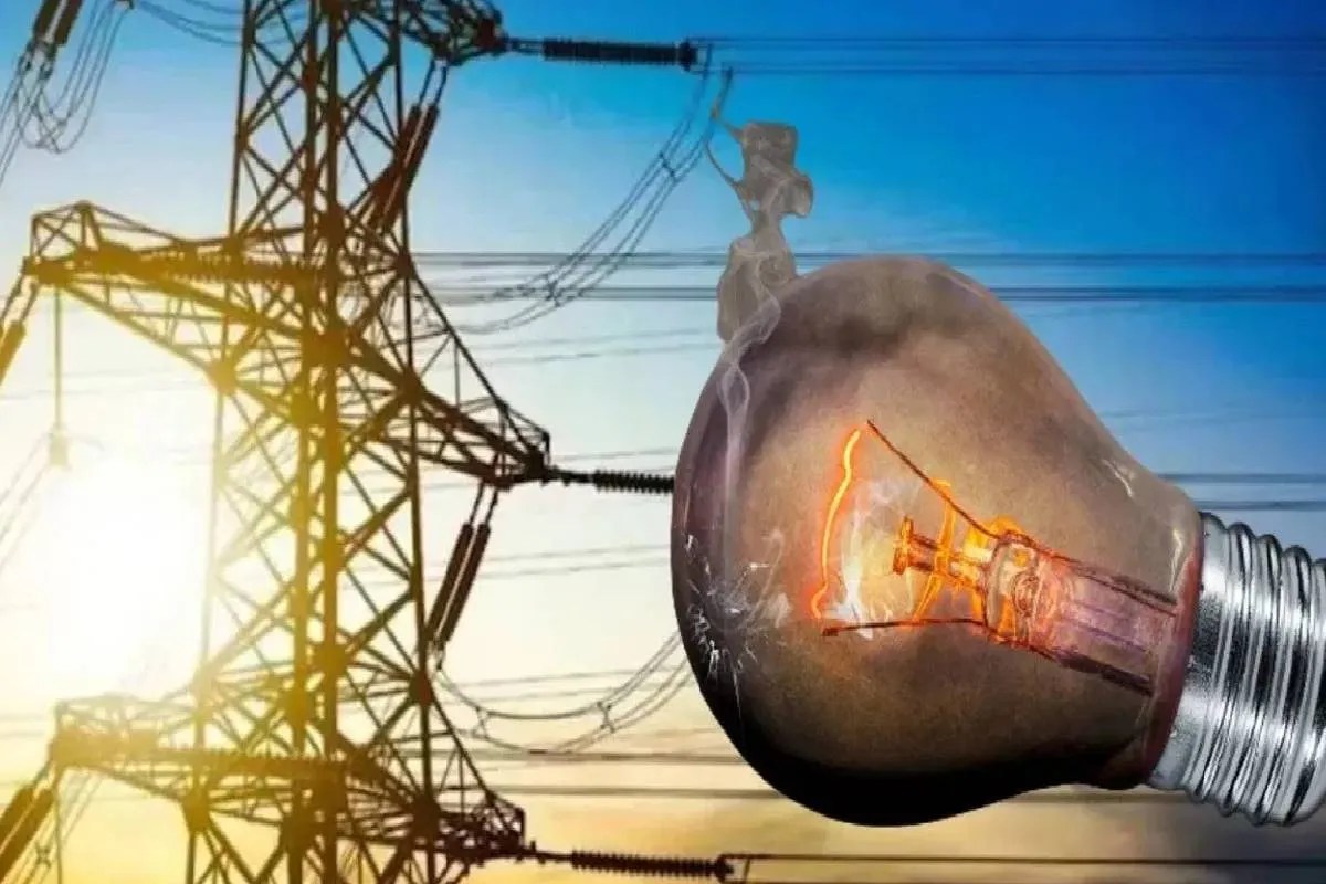 Electricity Supply: राजस्थान में अंधड़-तूफान से बिजली तंत्र को भारी नुकसान, 366 गांवों में बहाल हुई विद्युत आपूर्ति