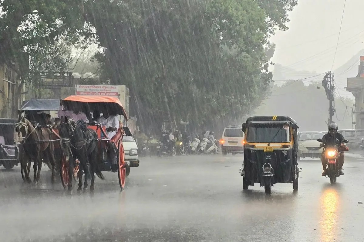Chhattisgarh Weather Update: मानसून की आहट, अगले 4 दिन में बारिश के आसार, गांव लौट रहे प्रवासी मजदूर