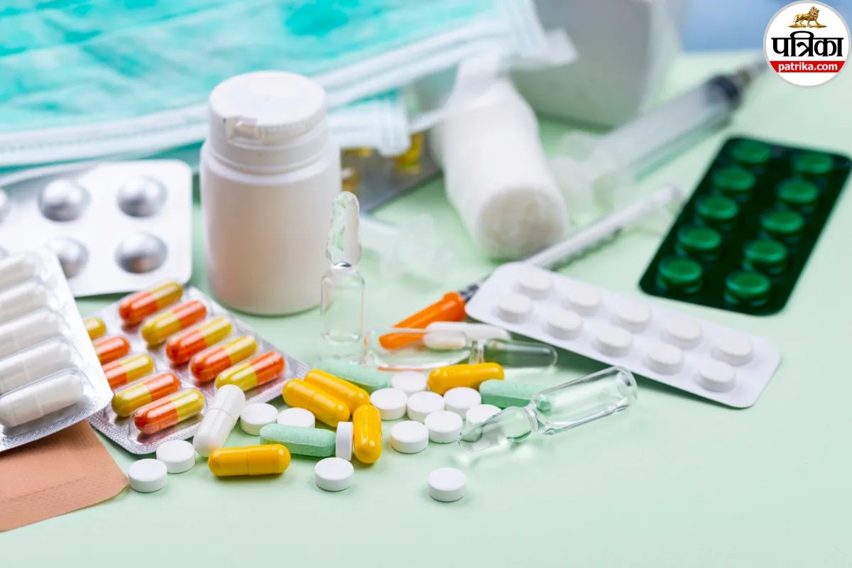 Right Way To Take Medicine: क्या आप भी चाय, कॉफी या जूस के साथ खा रहे हैं दवा? फिजिशियन से जानें क्या हो सकते है नुकसान