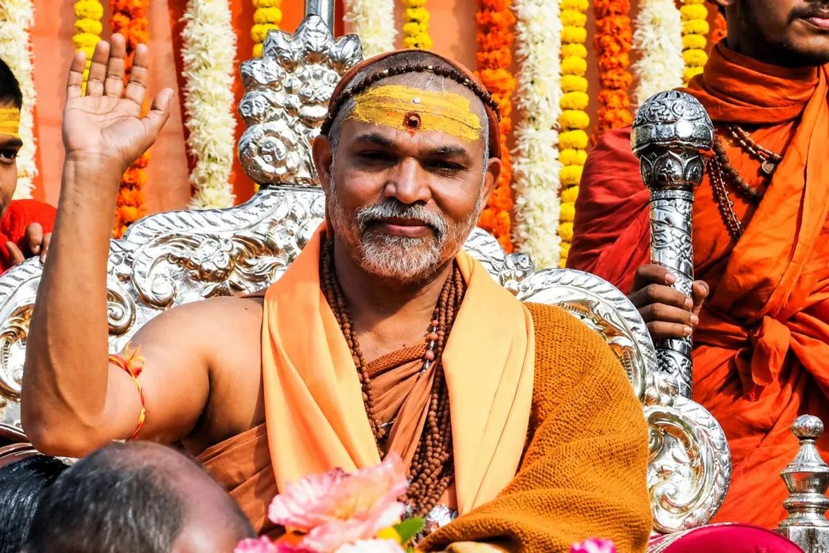 शंकराचार्य अविमुक्तेश्वरानंद ने बता दिया कौन जीतेगा 2027 का चुनाव! जानिए क्या बोले महाराज