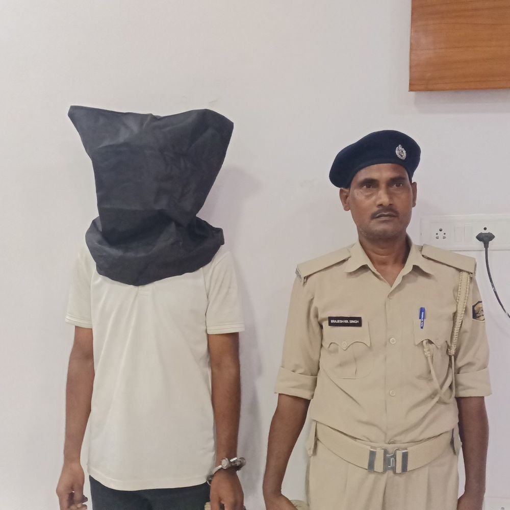 सिम स्वैप कर साइबर फ्रॉड, मधुबनी में एक आरोपी गिरफ्तार:45 हजार की अवैध निकासी, सीएसपी केंद्र पर झांसा देकर की ठगी