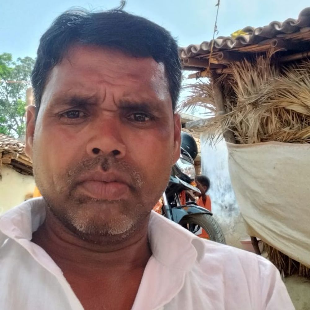 बांका में रोड एक्सीडेंट, बाइक ड्राइवर की मौत:हाईवा से बचने के समय स्कॉर्पियो ने मारी टक्कर, डेढ़ घंटे जाम