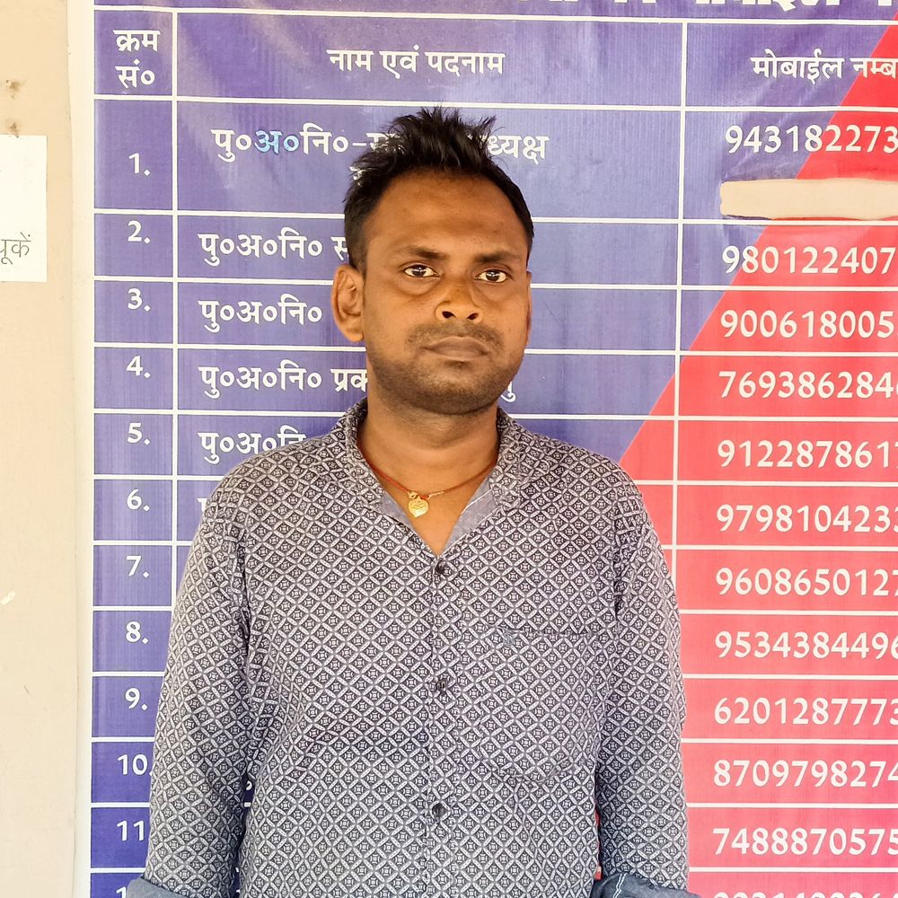 मधुबनी में दिनदहाड़े दो मोटर साइकिल चोरी:कोर्ट और बैंक परिसर से हुई घटना, पुलिस जांच में जुटी