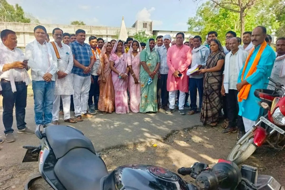 बैतूल में सामुदायिक भवन विवाद पर प्रशासन की त्वरित कार्रवाई, तहसीलदार बोले- यहीं होगा निर्माण