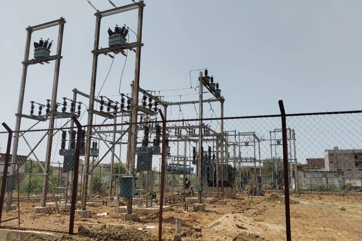 बिजली कंपनी : रतलाम में बिजली फॉल्ट सुधारने 907 उपभोक्ताओं पर एक कर्मचारी