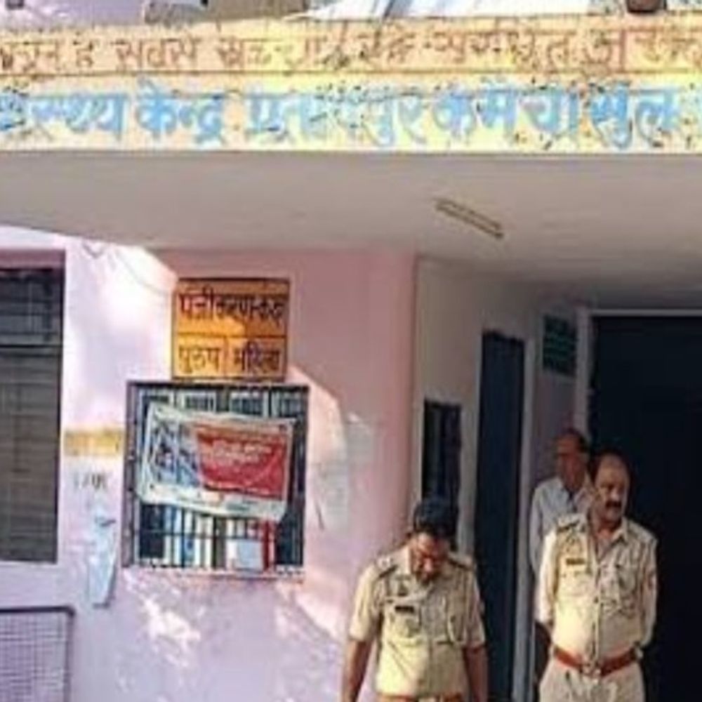 शादी के बाद दहेज के लिए प्रताड़ना का आरोप:सुलतानपुर में 5 लाख रुपए की मांग पूरी न होने पर महिला को जान से मारने की धमकी