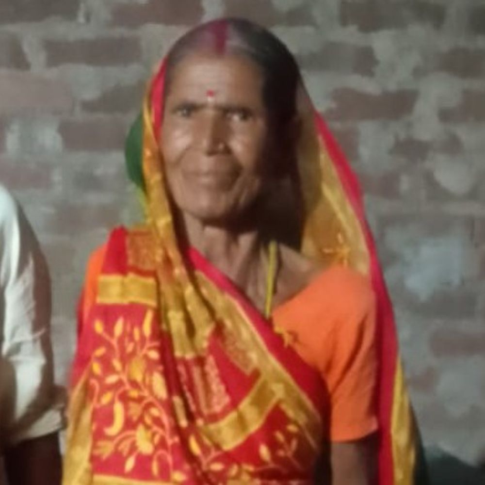 सहरसा में वाहन की टक्कर से बुजुर्ग महिला की मौत:दवा लेने जा रही थीं 65 वर्षीय सीता देवी, इलाज के दौरान दम तोड़ा