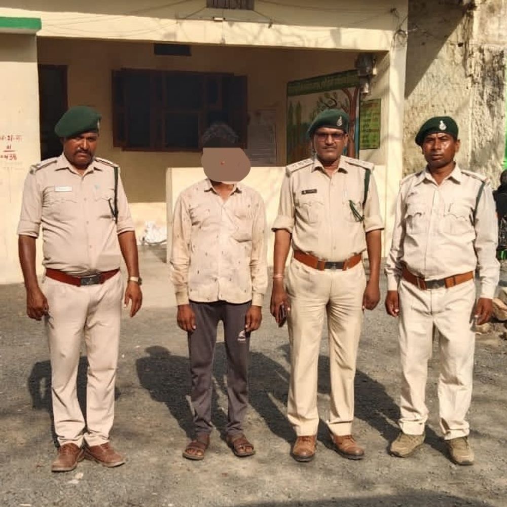 झाबुआ में नीलगाय शिकार का मुख्य आरोपी गिरफ्तार:गोपालपुरा में माही नहर के पास मिला था शव; लंबे समय से फरार था आरोपी