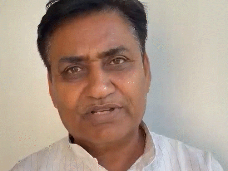 डोटासरा बोले-छापे के नाम पर खादी-बीज व्यापारियों को डराया गया:मंत्री किरोड़ी द्वारा नामित अधिकारी करोड़ों के साथ पकड़ा गया, किरोड़ी जवाब दें