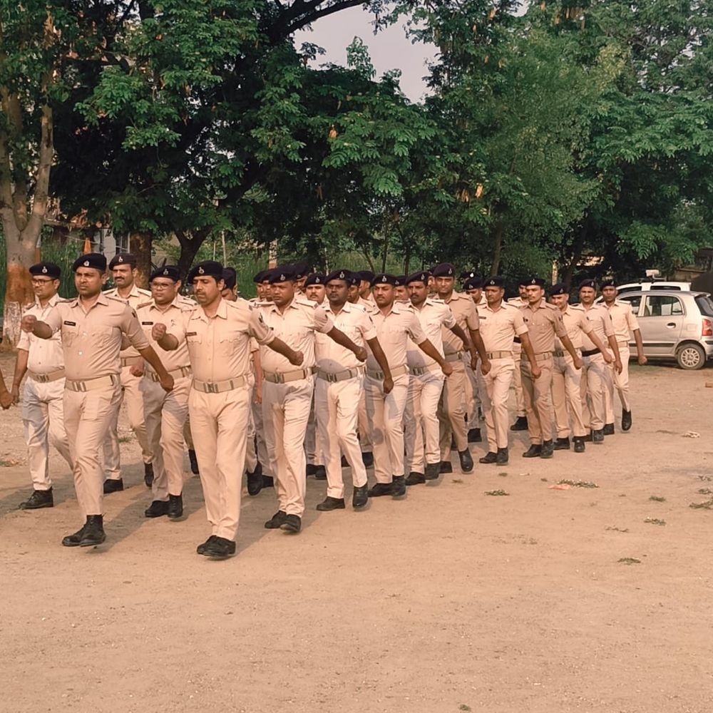 जहानाबाद पुलिस केंद्र में साप्ताहिक परेड का आयोजन:जवानों की फिटनेस और अनुशासन पर जोर
