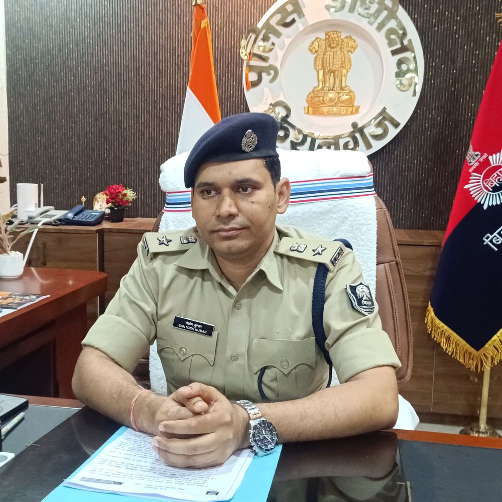 मेनका मौत केस में जांच अधिकारी सस्पेंड:नदी किनारे मिली थी लाश; किशनगंज थानाध्यक्ष लाइन क्लोज, FIR में देरी पर गिरी गाज