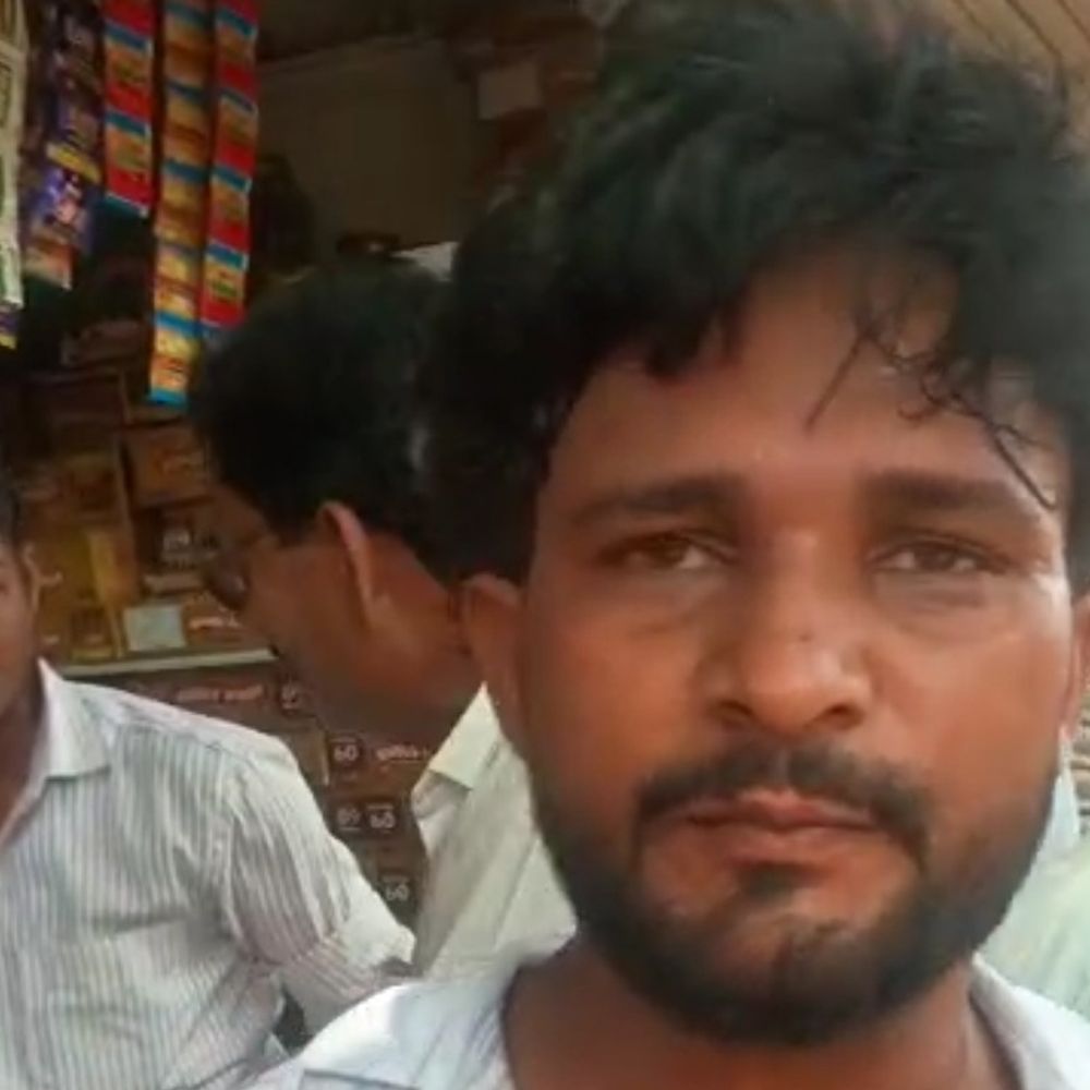 देवरिया में यातायात सिपाही लाइन हाजिर:रोडवेज परिचालक से विवाद के बाद कार्रवाई