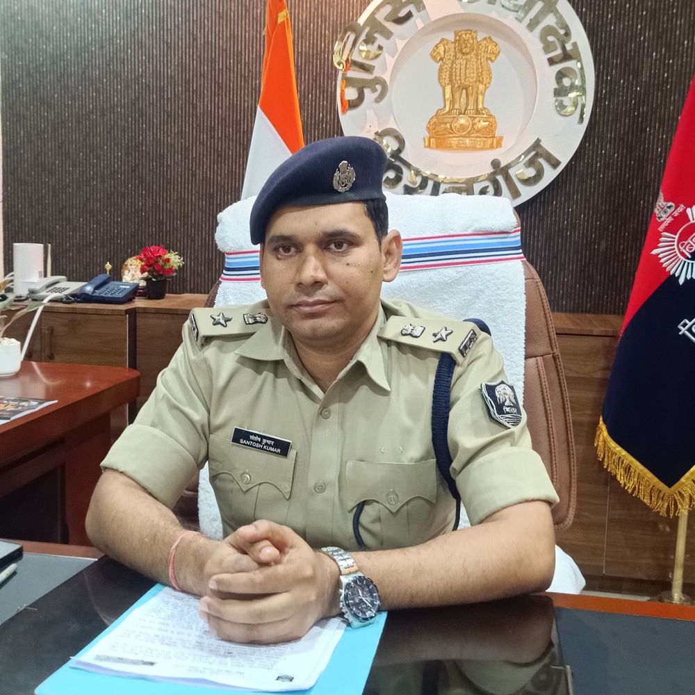 किशनगंज पुलिस ने 47 अपराधी को किया गिरफ्तार:साप्ताहिक अभियान में 1.60 करोड़ की ब्राउन शुगर जब्त, भारतीय-नेपाली मुद्रा बरामद