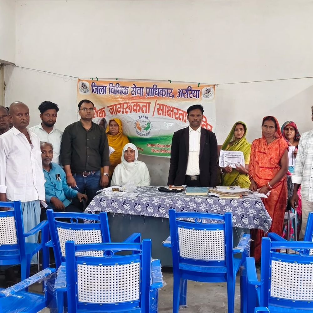अररिया में स्पेशल अवेयरनेस कैंप:बाल विवाह, दहेज, बाल मजदूर और तंबाकू पर ग्रामीणों को मिली कानूनी जानकारी