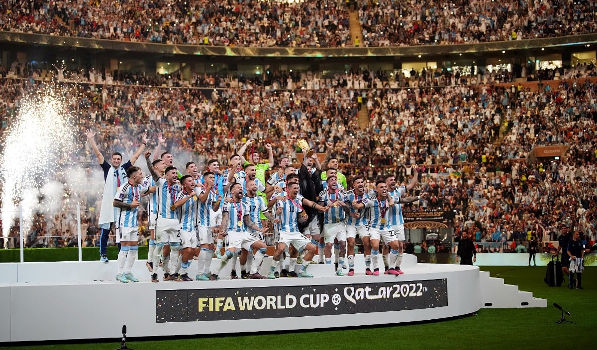 FIFA World Cup 2026 | फुटबॉल वर्ल्ड कप के नए नियम! मुंह ढकने पर रेड कार्ड से लेकर 5-सेकंड काउंटडाउन तक, देखें पूरी लिस्ट