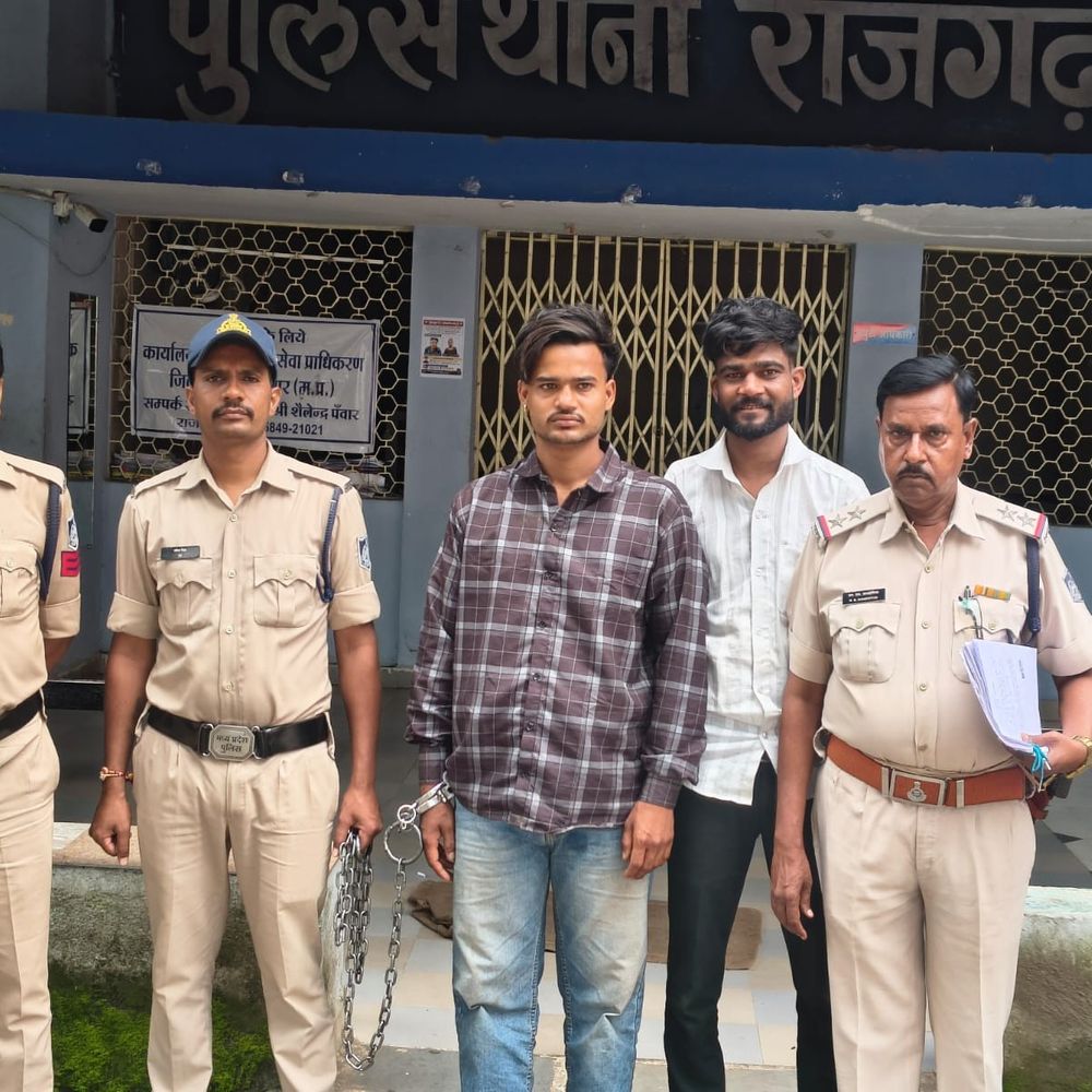 धार: शादी का बोलकर 8 दिन तक नाबालिग से रेप:संपर्क टूटने पर पीड़िता ने तालाब में लगाई छलांग; दो आरोपी गिरफ्तार