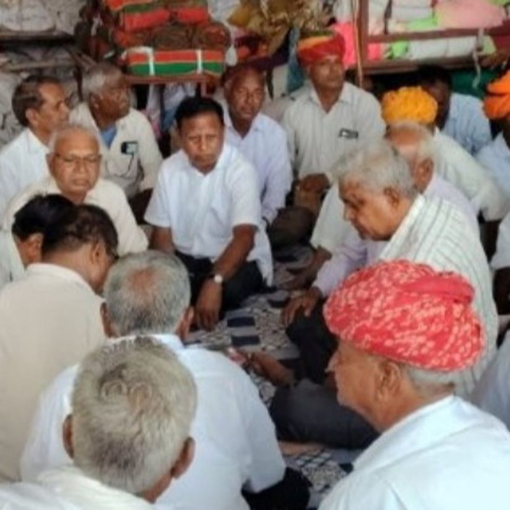 सोजत पट्टी सरगरा समाज की मीटिंग में विकास पर चर्चा:कुरीतियां दूर करने पर रहा फोकस, पूनाराम को रख-रखाव की जिम्मेदारी