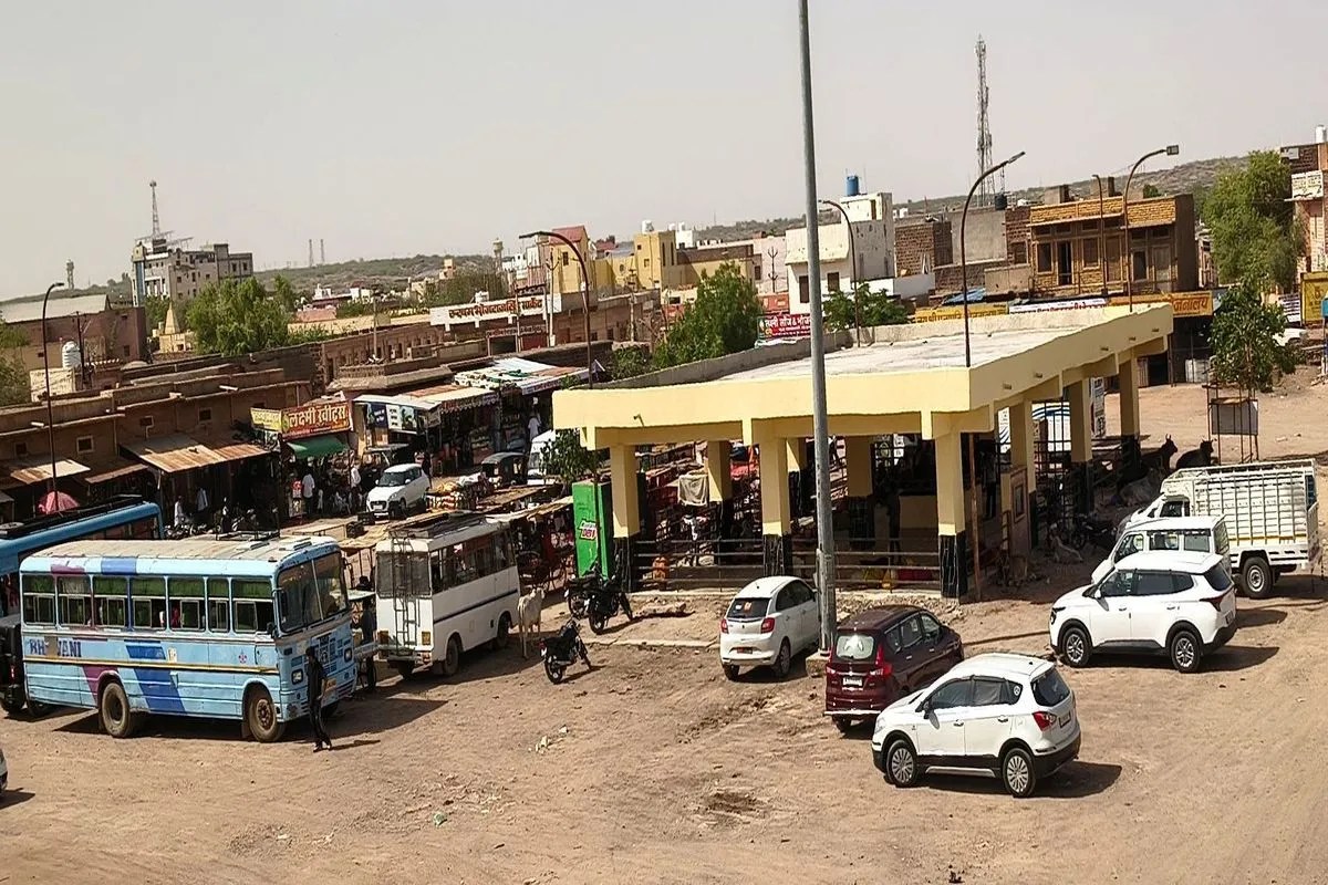 Jaisalmer: बसें बढ़ीं, यात्री बढ़े लेकिन पोकरण बस स्टैंड की सुविधाएं डेढ़ दशक पीछे