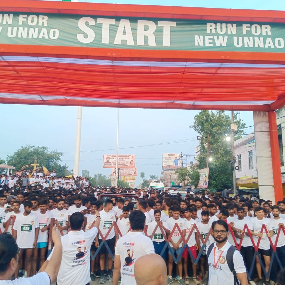 उन्नाव में ‘रन फॉर न्यू उन्नाव’ मैराथन:पूर्व MLC अजीत सिंह की जयंती पर 4 किमी दौड़े युवा, 21 हजार का प्रथम पुरस्कार