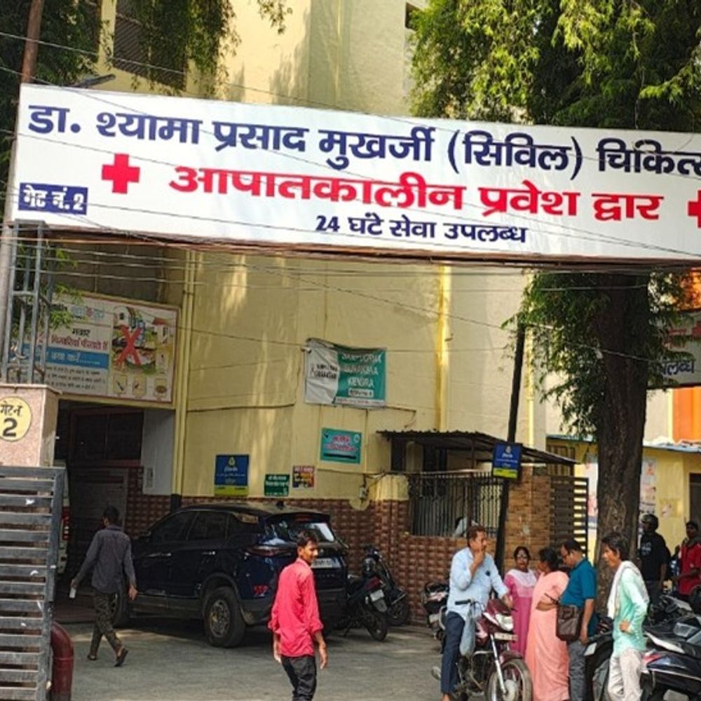 सिविल अस्पताल से मरीज को निजी अस्पताल ले गए दलाल:इलाज के नाम पर 60 हजार वसूली, शिकायत के बाद भी नहीं हुई कार्रवाई
