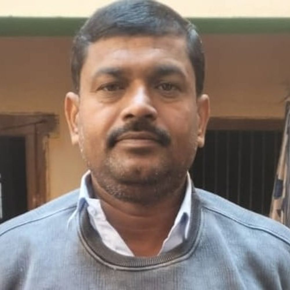 भोजपुर- वार्ड सदस्य की गोली मारकर हत्या:दो डिसमिल जमीन को लेकर चल रहा था विवाद; समझौता कराने गए थे, रास्ते में घेर मारी गोली