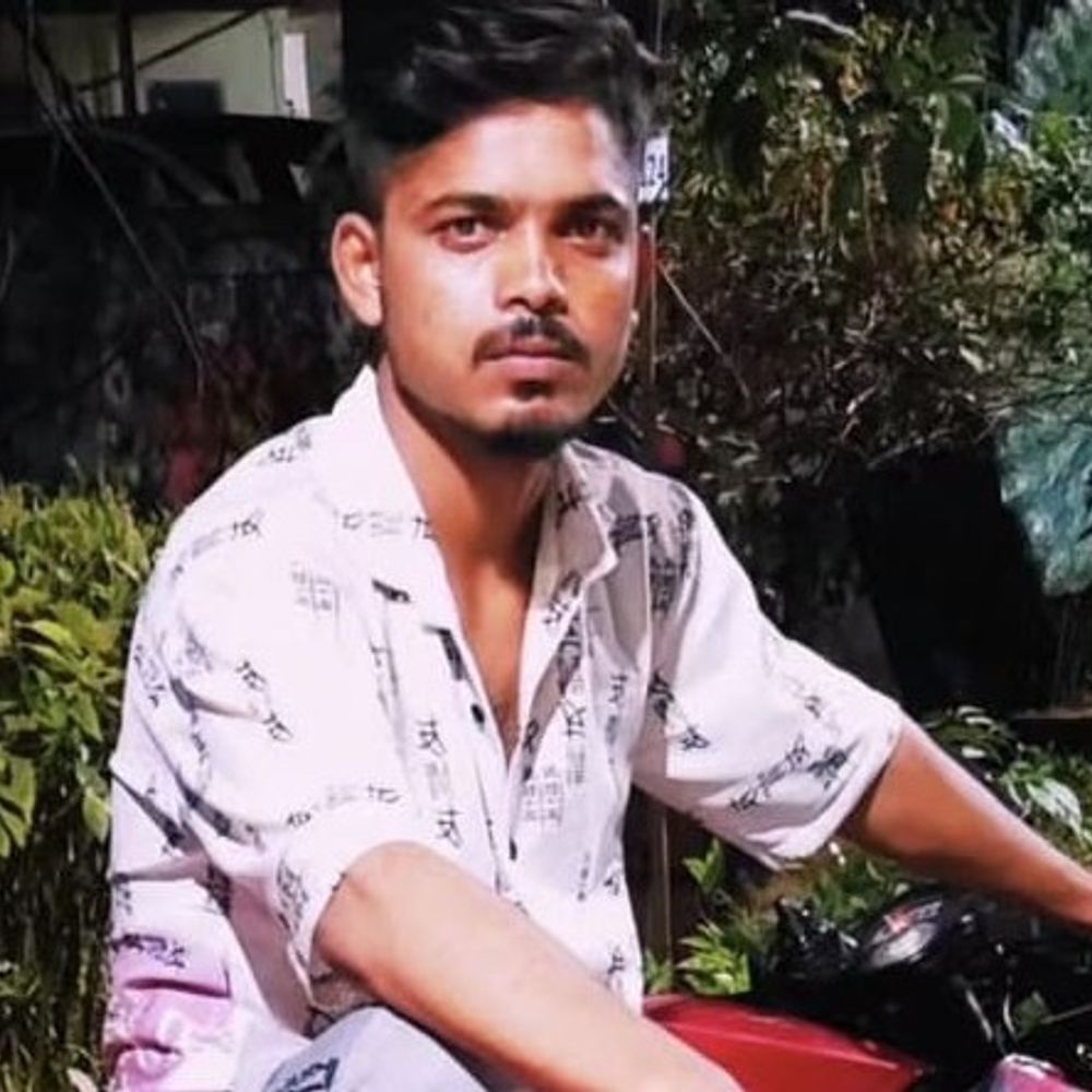भोजपुर- सड़क हादसे में घायल युवक की मौत:खाना खाकर घर से घूमने निकला था, नीलगाय से टकराई बाइक; पटना में चल रहा था इलाज