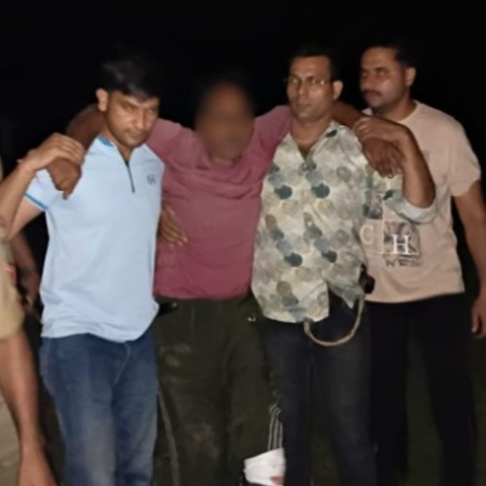 सहारनपुर में गोतस्करों से मुठभेड़…एक फरार:पुलिस को देखकर बदमाशों ने चला दी गोली, काउंटर फायरिंग में एक लगी गोली