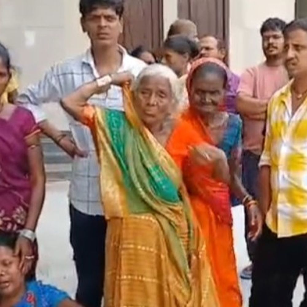 गयाजी में दोस्तों संग नहाने गया नाबालिग नदी में लापता:फल्गु नदी पर रबर डैम में झाड़ी में फंसने के बाद हादसा, तलाश जारी