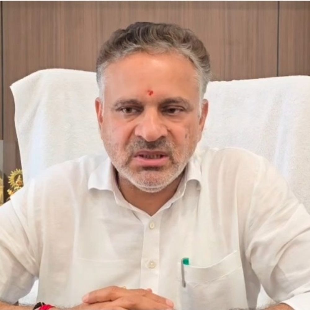 झज्जर दुष्यंत चौटाला के बयान पर कुलदीप वत्स का पलटवार:बोले- जनता ने स्कूटर की सवारी के लायक भी नहीं समझा,कुलदीप शर्मा के पत्र और अभय चौटाला पर भी साधा निशाना