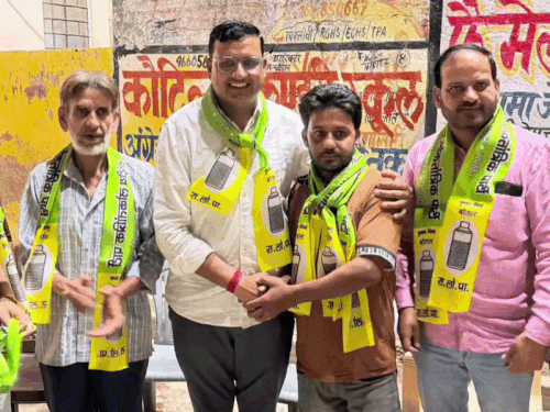 सीकर में आरएलपी ने निकाय चुनाव की तैयारी शुरू की:वार्ड-10 की नुक्कड़ सभा में 27 लोगों ने जॉइन की पार्टी, बोले- भाजपा-कांग्रेस को आइना दिखाएगी जनता