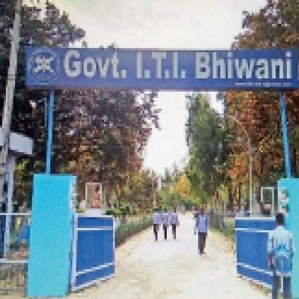 भिवानी आईटीआई में रोजगार मेला 13 अगस्त को:18 से 25 साल तक होनी चाहिए उम्र, प्रधानाचार्य बोले- हर महीने होता है आयोजन
