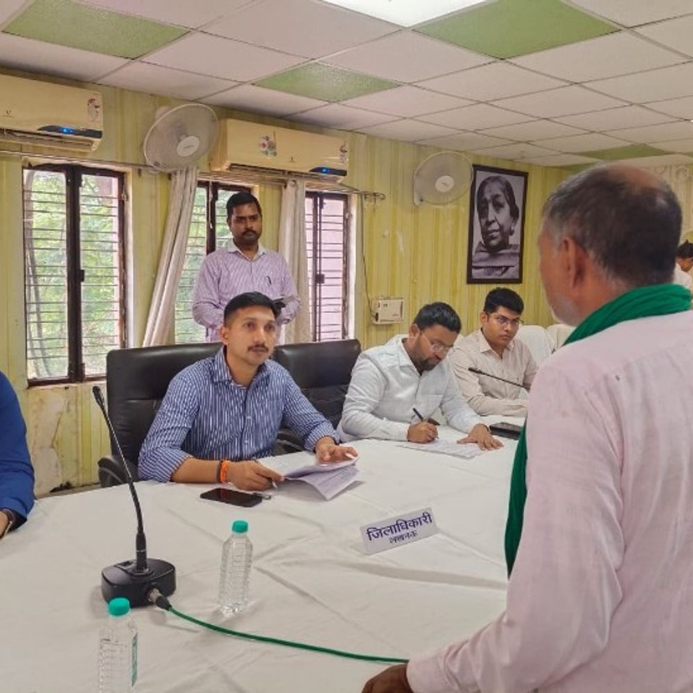 लखनऊ की 5 तहसीलों में समाधान दिवस:260 शिकायतें पहुंचीं: 34 का मौके पर निस्तारण; सबसे ज्यादा 104 मामले मोहनलालगंज में