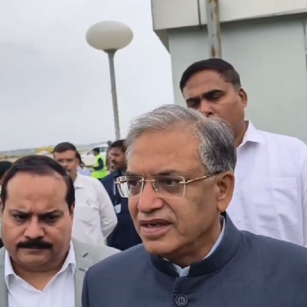 सीईसी ज्ञानेश कुमार बोले- लखनऊ हमारी तपोभूमि:बीएलओ लोकतंत्र की आधारशिला, मतदाताओं को चुनावी प्रक्रिया समझाना जरूरी