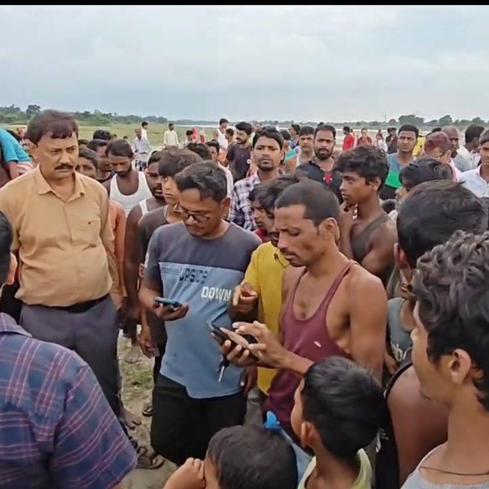 किशनगंज में डोंक नदी में नहाने गया युवक लापता:दोस्तों के साथ छुट्टी मनाने पहुंचा था कुशल सुब्बा, गहरे पानी में जाने के बाद डूबा
