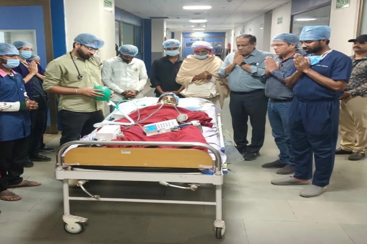 दर्द के बीच मानवता की मिसाल, ब्रेनडेड युवक के अंगों से चार को मिला नया जीवन