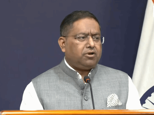 विदेशी नेताओं पर टिप्पणी पर MEA की नसीहत:किसी भी मुद्दे को सम्मानपूर्वक उठाएं, राहुल गांधी ने विदेश नीति पर किया था कमेंट