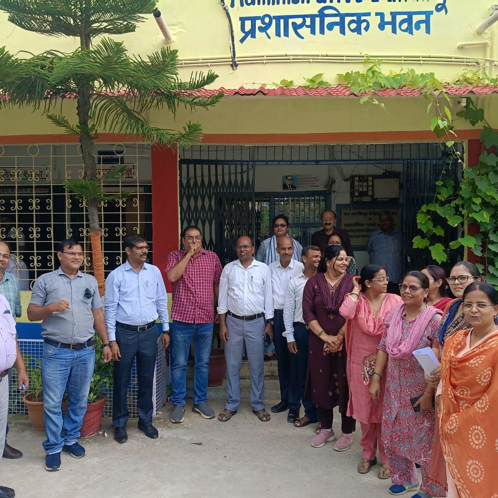 जहानाबाद कॉलेज कर्मचारियों ने घंटी बजाकर किया प्रदर्शन:विश्वविद्यालय अधिनियम 2026 का विरोध, बोले-‘अपमानजनक और अव्यावहारिक’