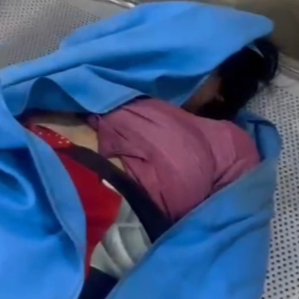 प्रयागराज में BUMS डॉक्टर ने किया सिजेरियन, प्रसूता की मौत:झूंसी के अस्पताल में लापरवाही का आरोप, CMO ने दिया जांच का आश्वासन