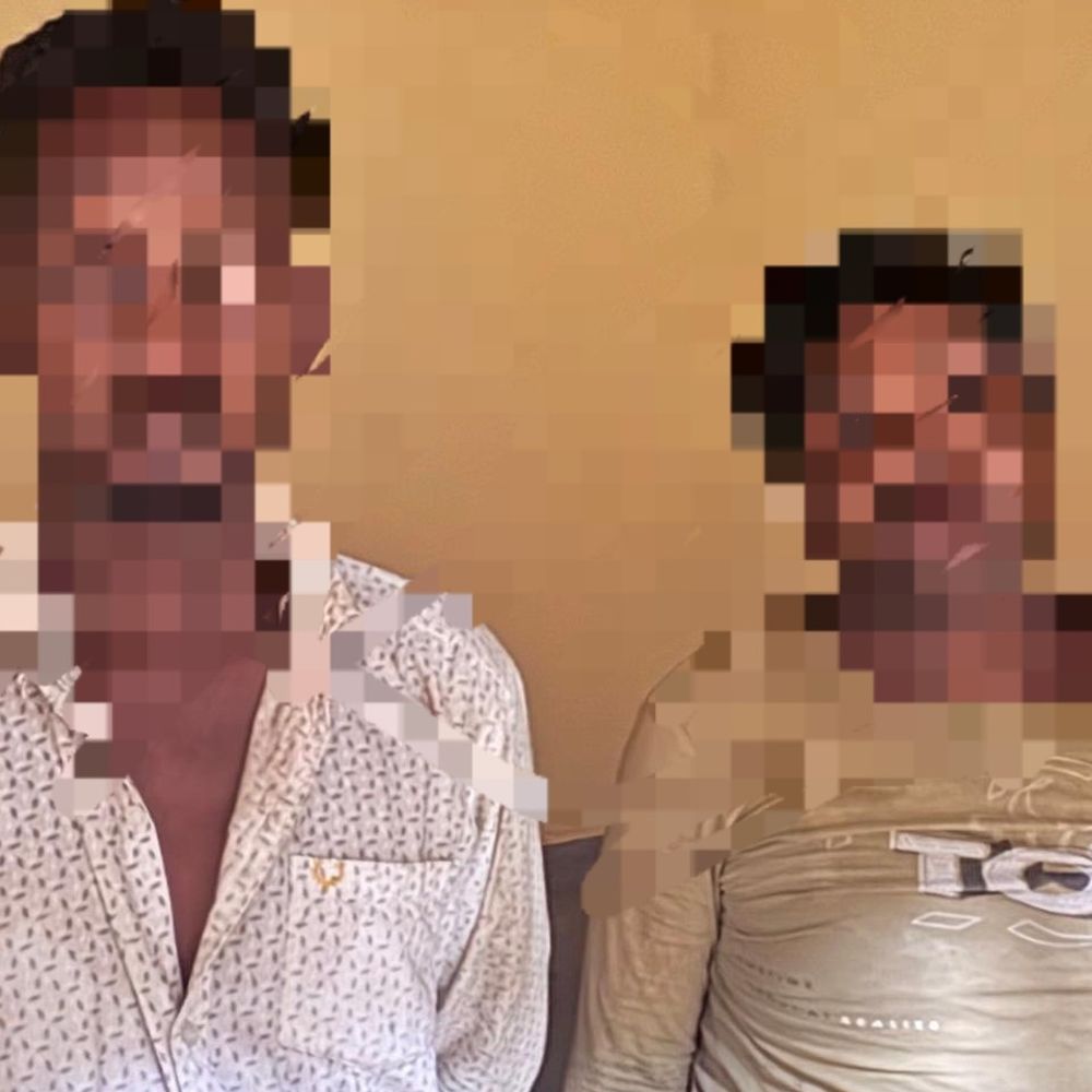 हथौड़ी में 21 लीटर अवैध शराब बरामद:2 तस्कर गिरफ्तार, उत्पाद अधिनियम के तहत FIR दर्ज