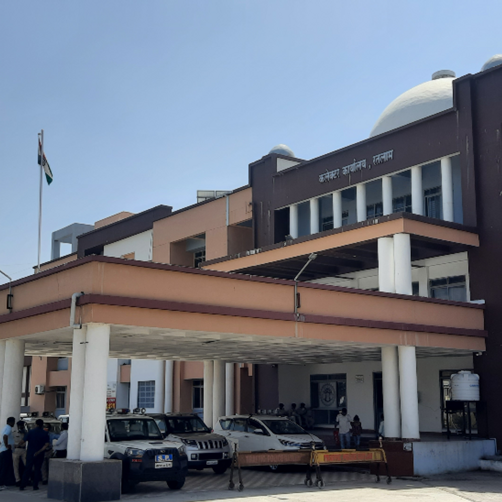 मुख्यमंत्री जनविश्वास शिविर में शिकायतों का होगा निराकरण:सीएम हेल्पलाइन की लंबित शिकायतों पर अफसरों से जवाब लेकर मौके पर समाधान कराया जाएगा
