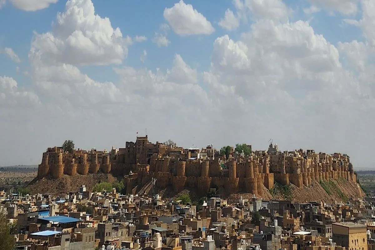 jaisalmer: पीले पत्थरों से स्वर्ण समान दमकता जैसाण…देश-दुनिया में कायम की पहचान