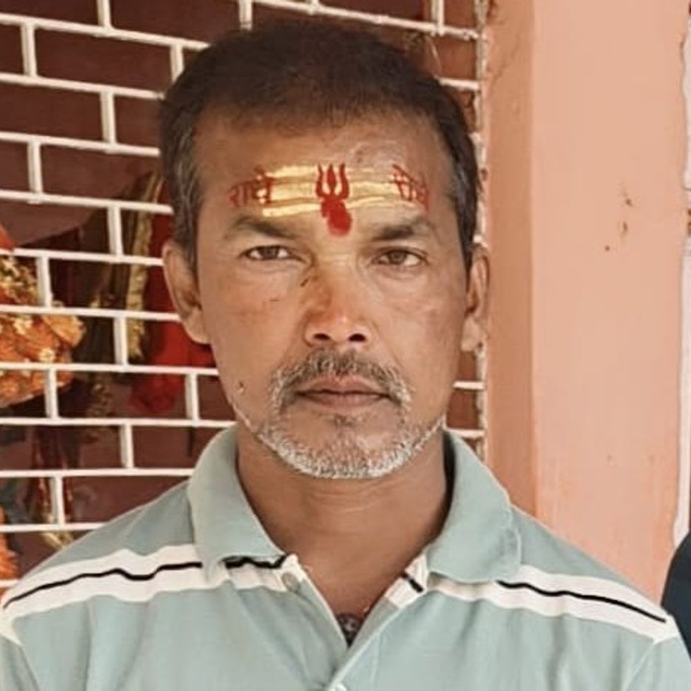 सहरसा में रोड एक्सीडेंट में व्यवसायी की मौत:बिजली के पोल से टकराने के बाद गाड़ी में लगा करंट