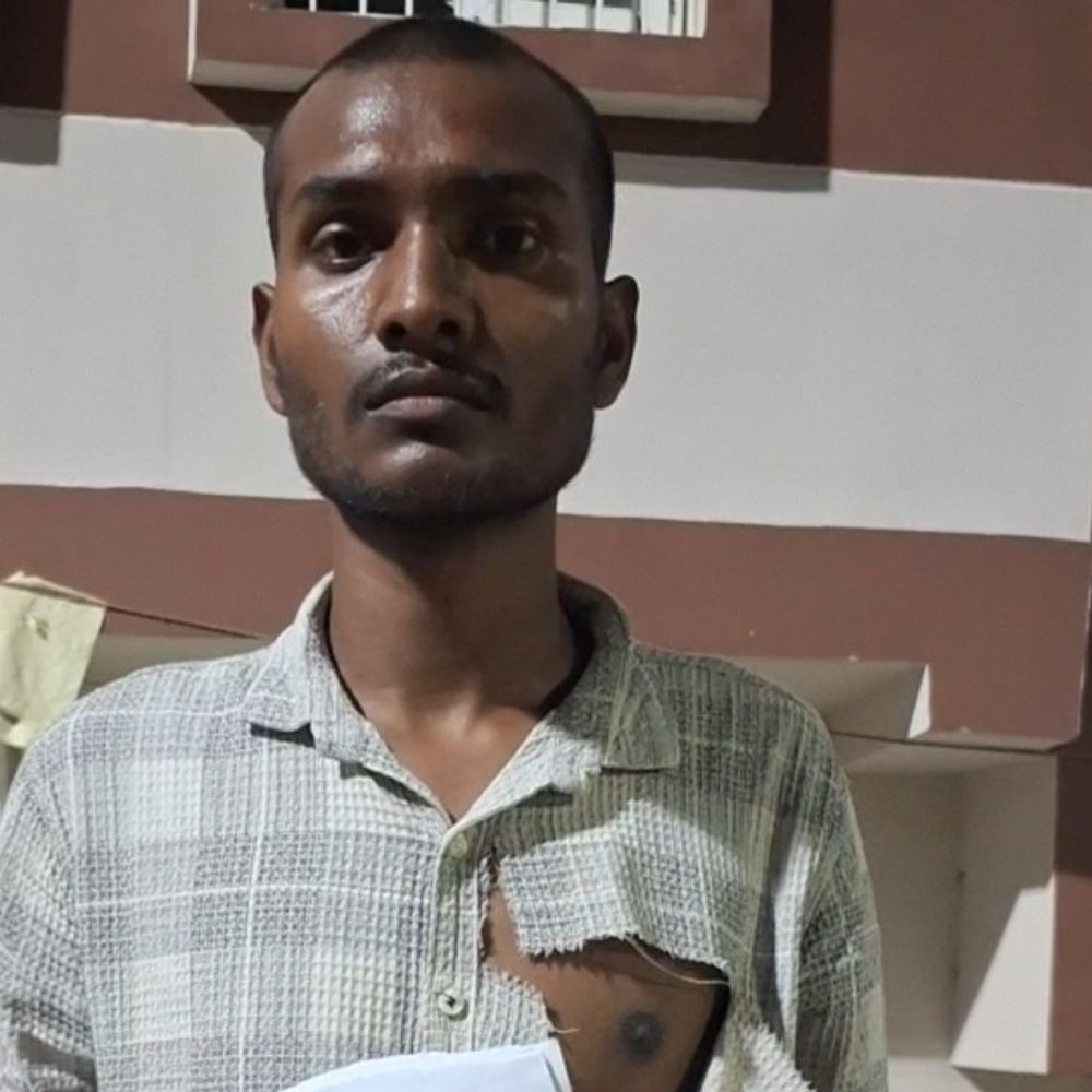 डाटा ऑपरेटर से मारपीट, सरकारी दस्तावेज फाड़े:पीड़ित ने केवाईसी न करने पर जातिसूचक गालियां देने और हमला करने का आरोप लगाया