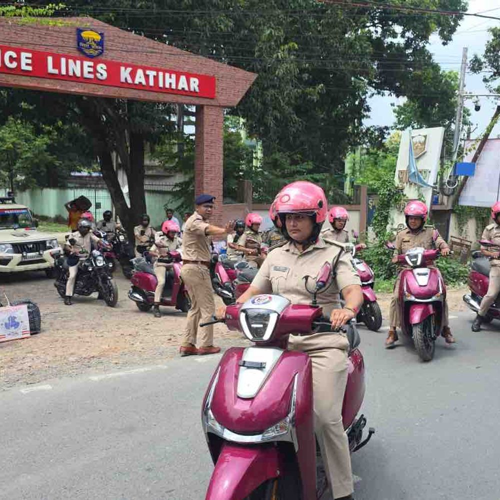 कटिहार में पुलिस दीदी करेंगी पेट्रोलिंग:रक्षाबंधन पर ‘अभया ब्रिगेड’ को मिली नई जिम्मेदारी